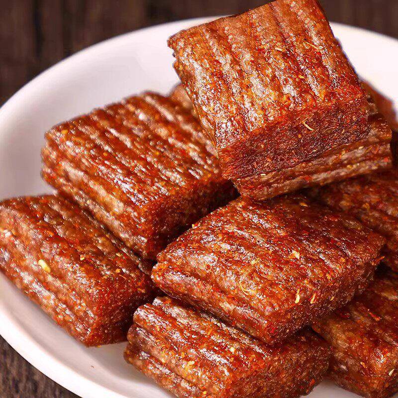 君仔素大刀肉斗牛士辣条儿时怀旧网红小吃麻辣味解馋小零食大礼包