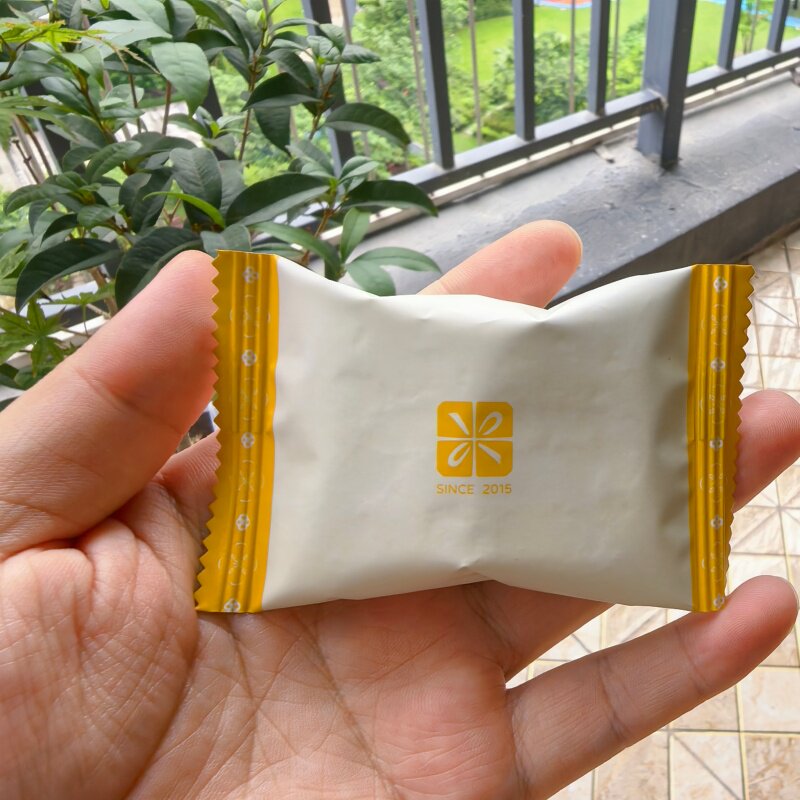 米惦云朵手撕牛轧饼浓郁醇厚食品奶香手工牛奶抹茶味饼干香浓零食