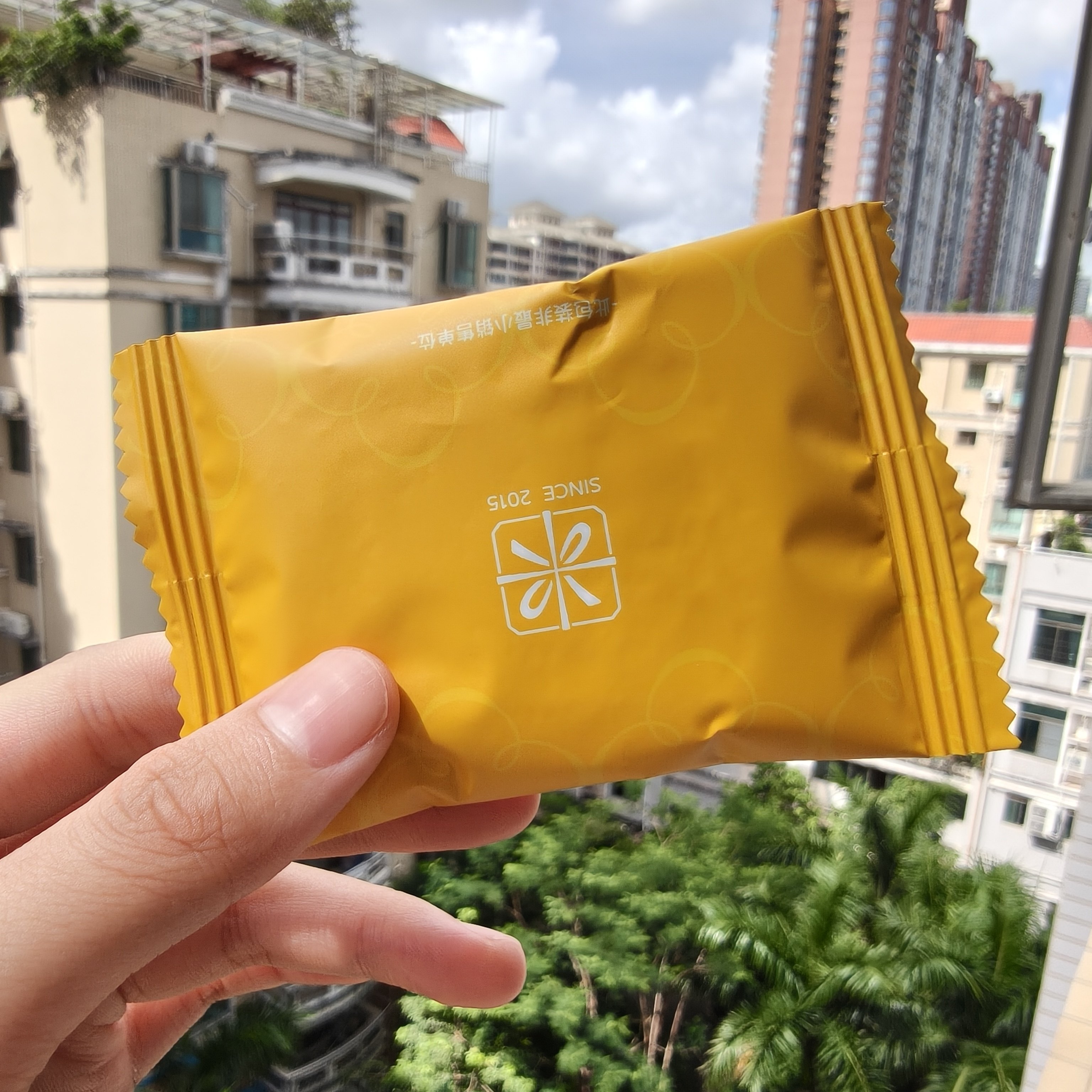 夹心饼干手撕牛轧饼独立包装牛奶抹茶牛轧夹心奶香浓郁香酥零食