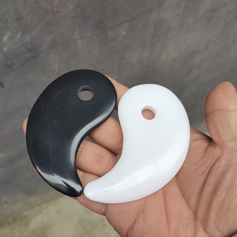 砭石黑白太极八卦板阴阳鱼刮痧板按摩石玉石能量石眼部经络拨筋用