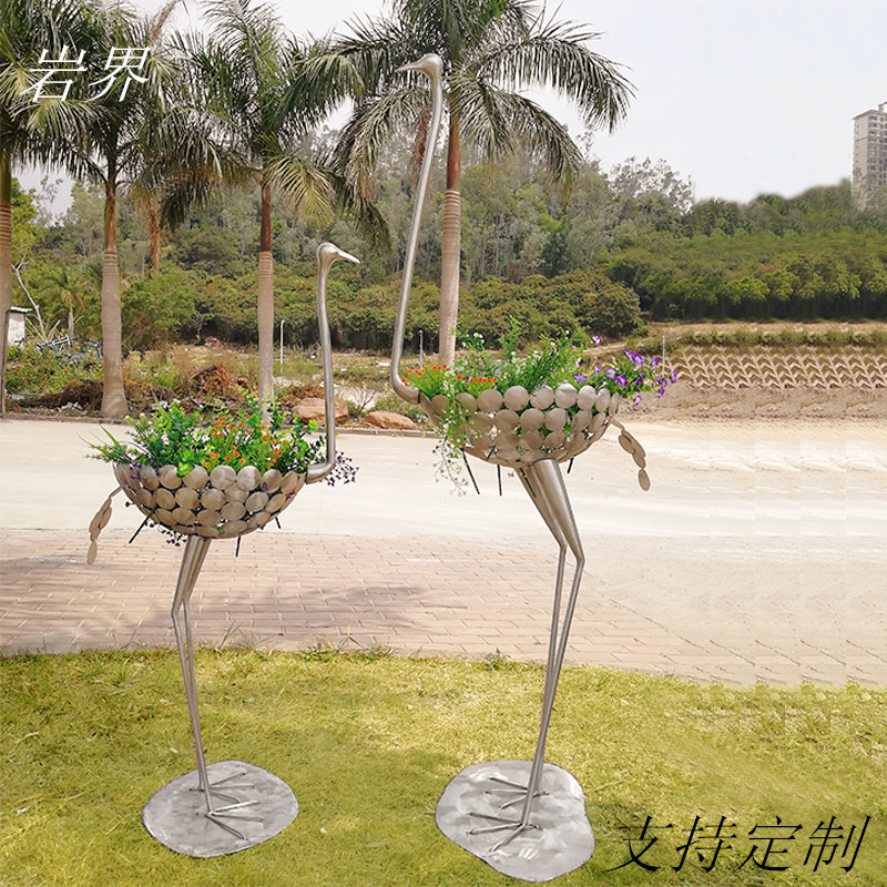 不锈钢镂空鸵鸟雕塑创意个性动物落地摆件花篮抽象园林景观装饰品