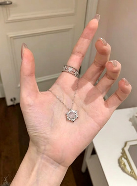 S925纯银玉髓雪花项链女轻奢小众高级感太阳花设计锁骨链生日礼物