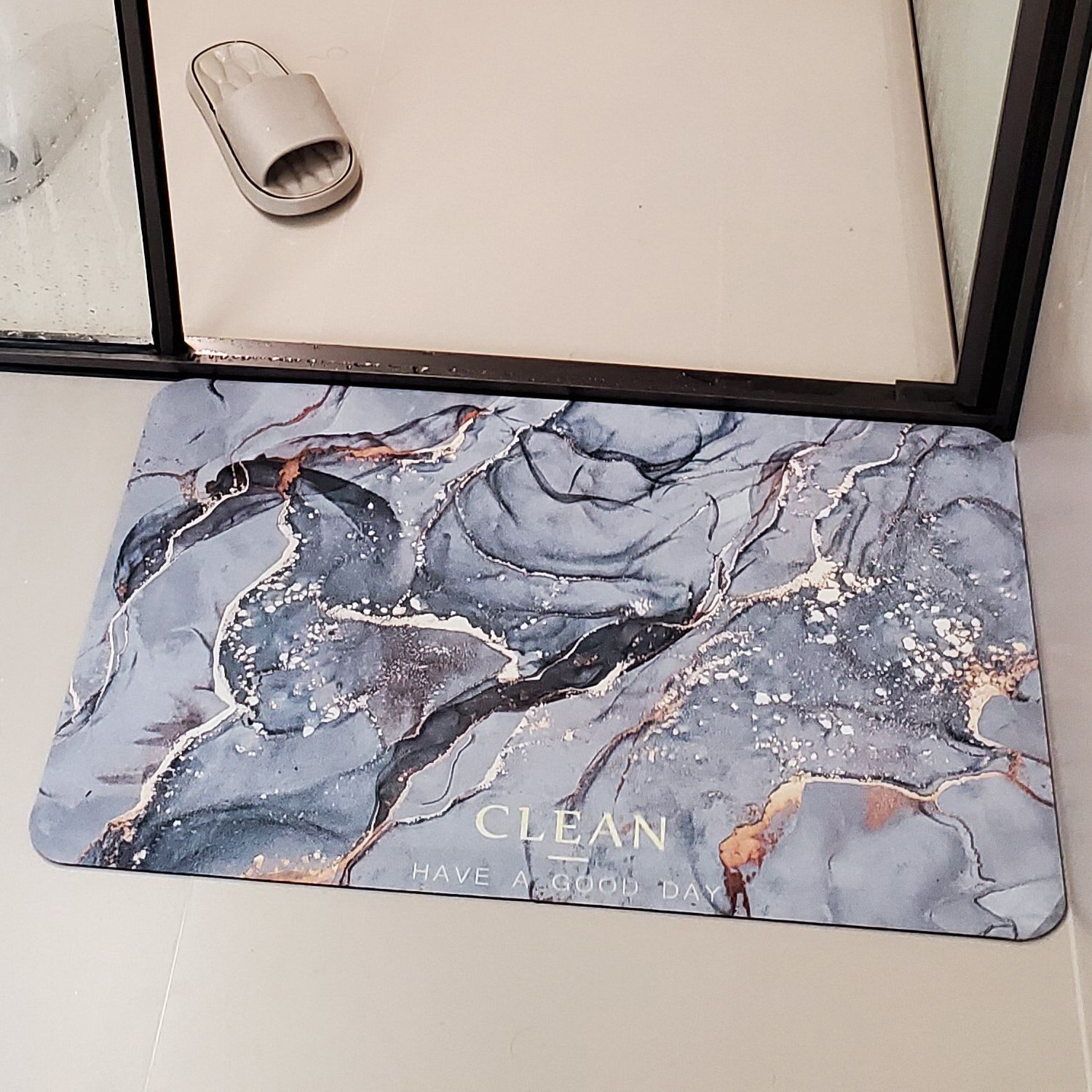 2026新款浴室吸水地垫卫生间门口防摔防滑垫速干高端皮革专用防水