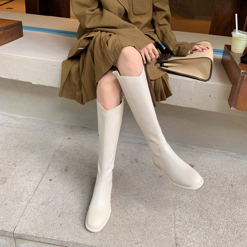 白色骑士靴女胖mm加宽粗腿大筒围v口低跟不过膝长靴子圆头长筒靴