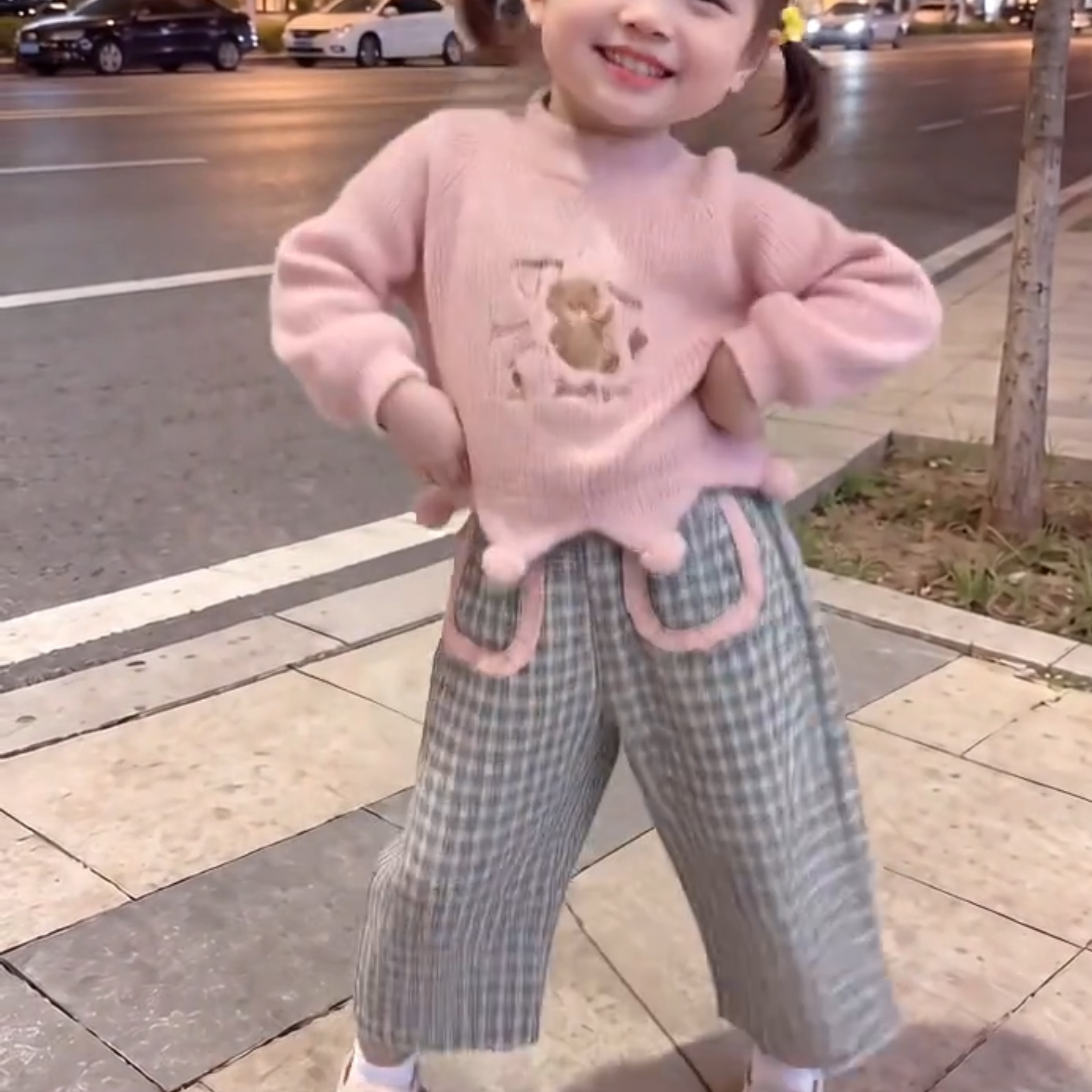 女童冬季加绒两件套高领不规则卫衣格子阔腿裤儿童洋气保暖套装
