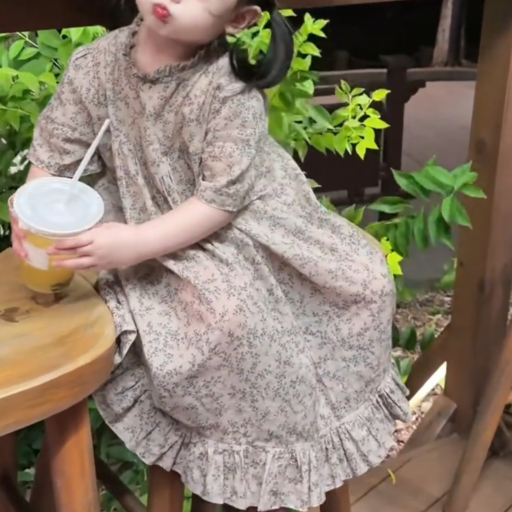 女童春秋复古碎花连衣裙韩系木耳边立领长袖裙女宝宝风荷叶边长裙