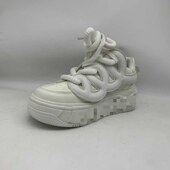 款 货号291 39码 播间为准 播 式 品牌鞋 撤柜孤品 一双 码 鞋