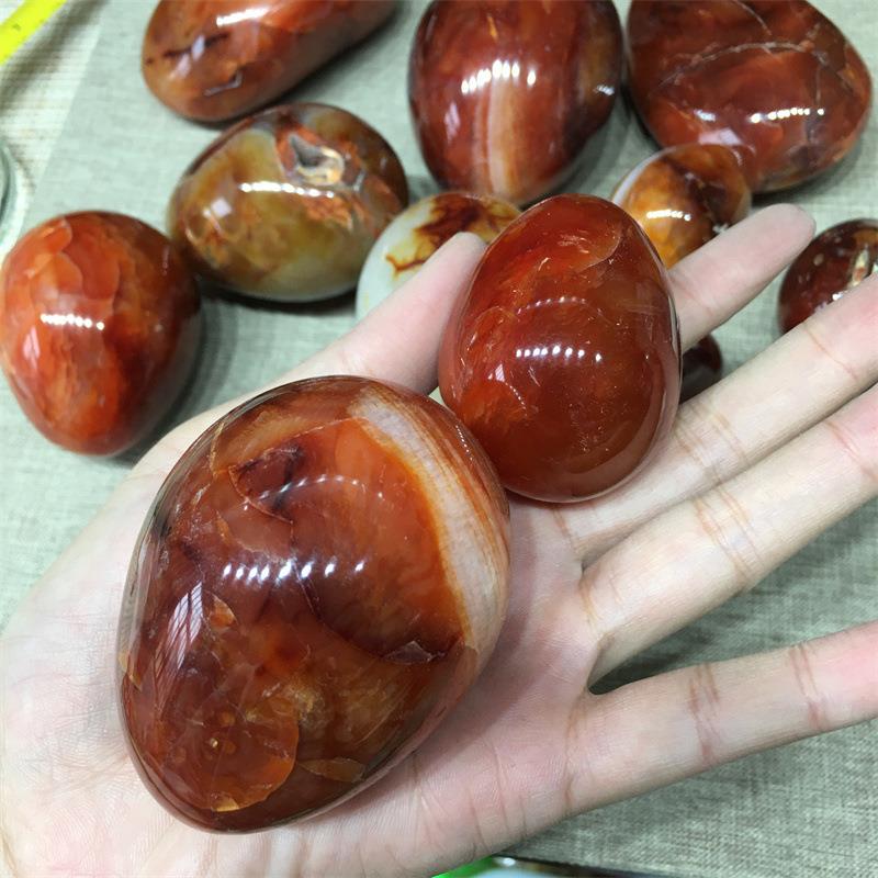 厂家天然红玛瑙鸡蛋摆件跨境电商玛瑙原石打磨家居办公1千克