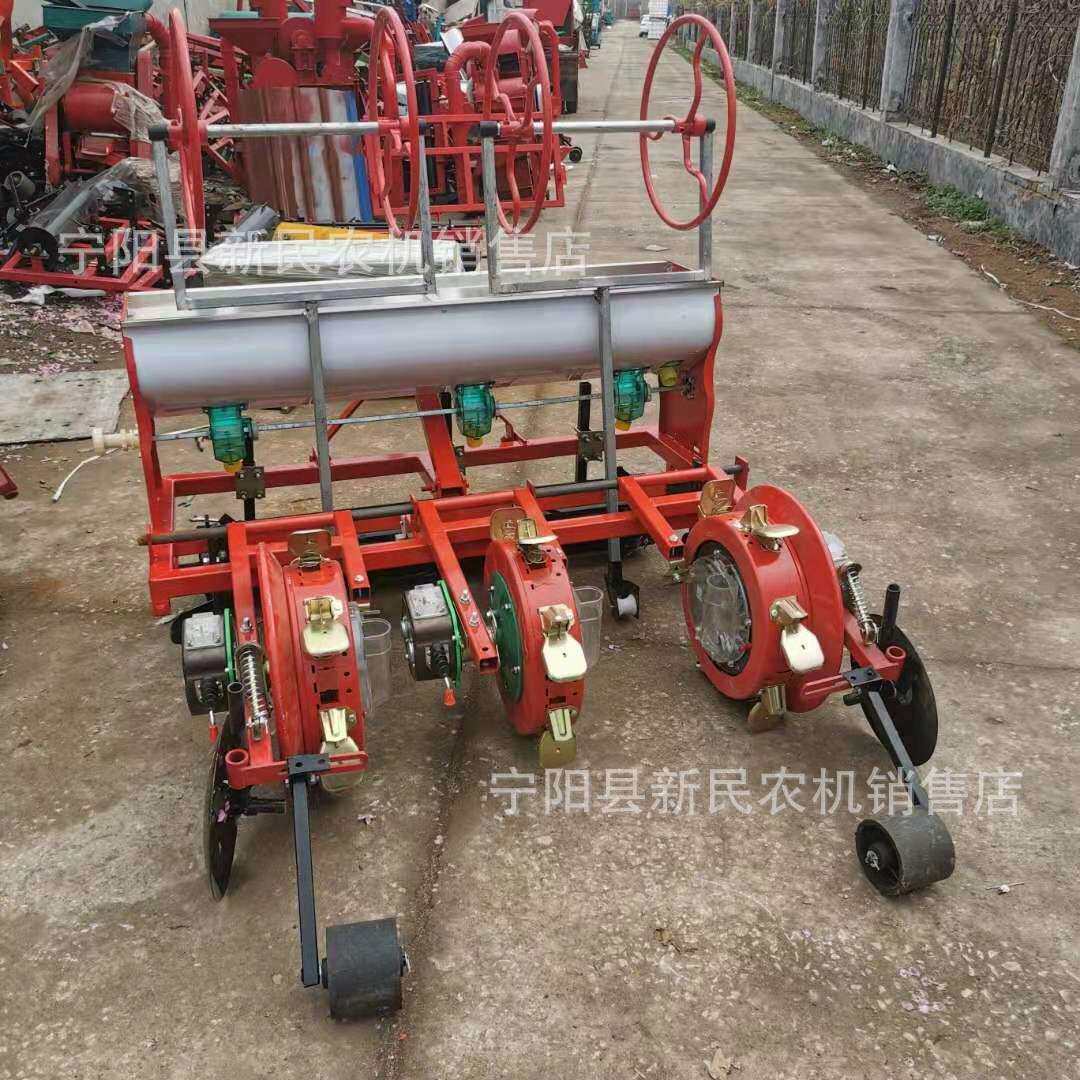 两垄四行玉米膜上播种机花生谷物蔬菜黍子 膜上点播机可加滴灌带