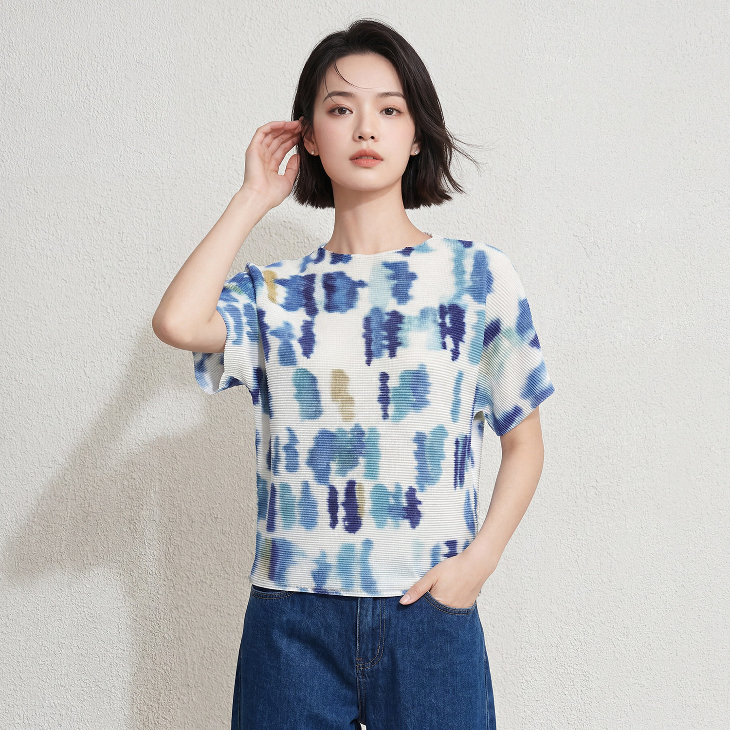高级感压褶晕染短袖女夏小众设计感蓝白扎染褶皱T恤通勤百搭上衣