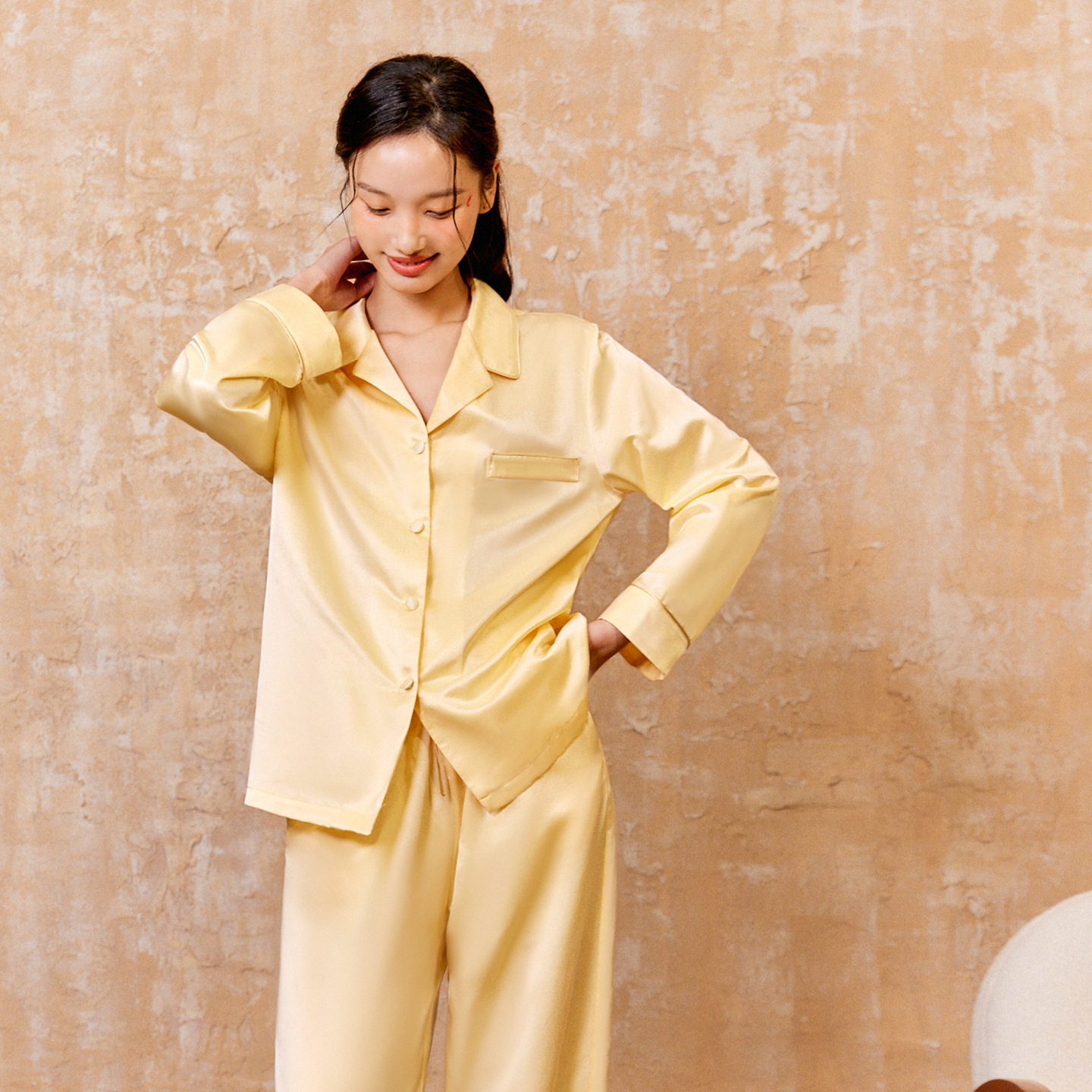 蝶绣 柔软桑蚕丝丝绵睡衣女款长袖长裤套装家居服可外穿春秋款