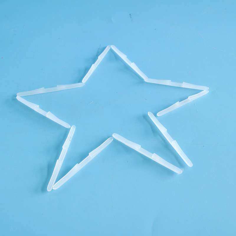 养殖场公鸡专用鸡鼻签长7厘米防公鸡抢食鼻签鼻孔鸡用塑料抢食棒