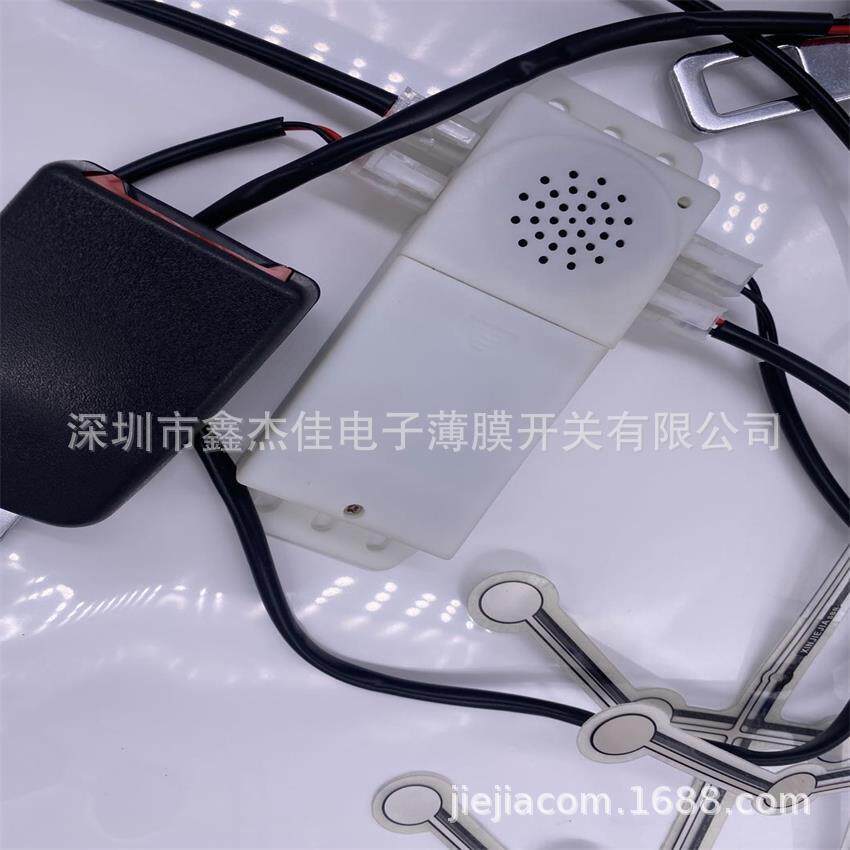 厂家供应客车校车带5号电池安全带语音报警盒薄膜压力开关一拖二