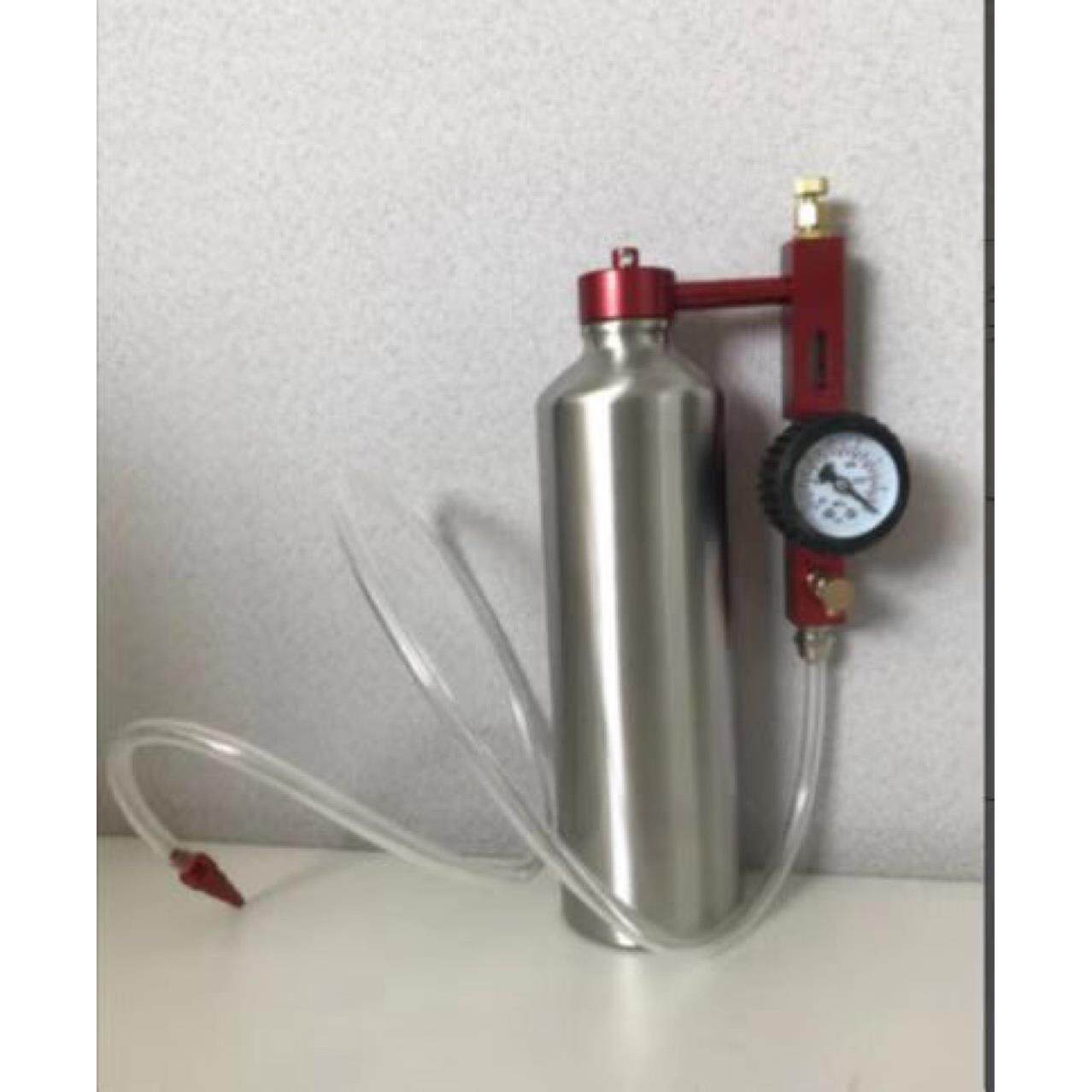 三元催化清洗吊瓶 修车工具在佛山亿成汽保