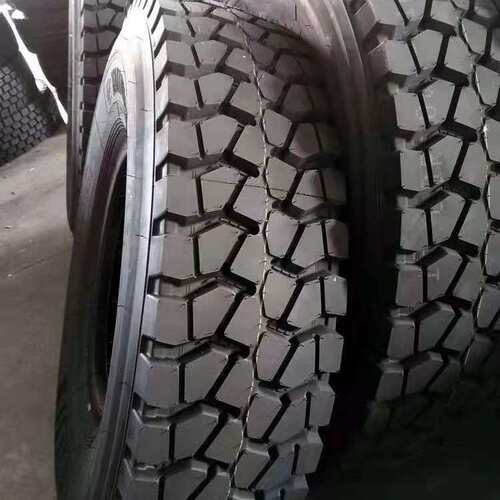 货车轮胎1100/1200R20重载防爆全钢轮胎加强版渣土车轮胎厂家直销