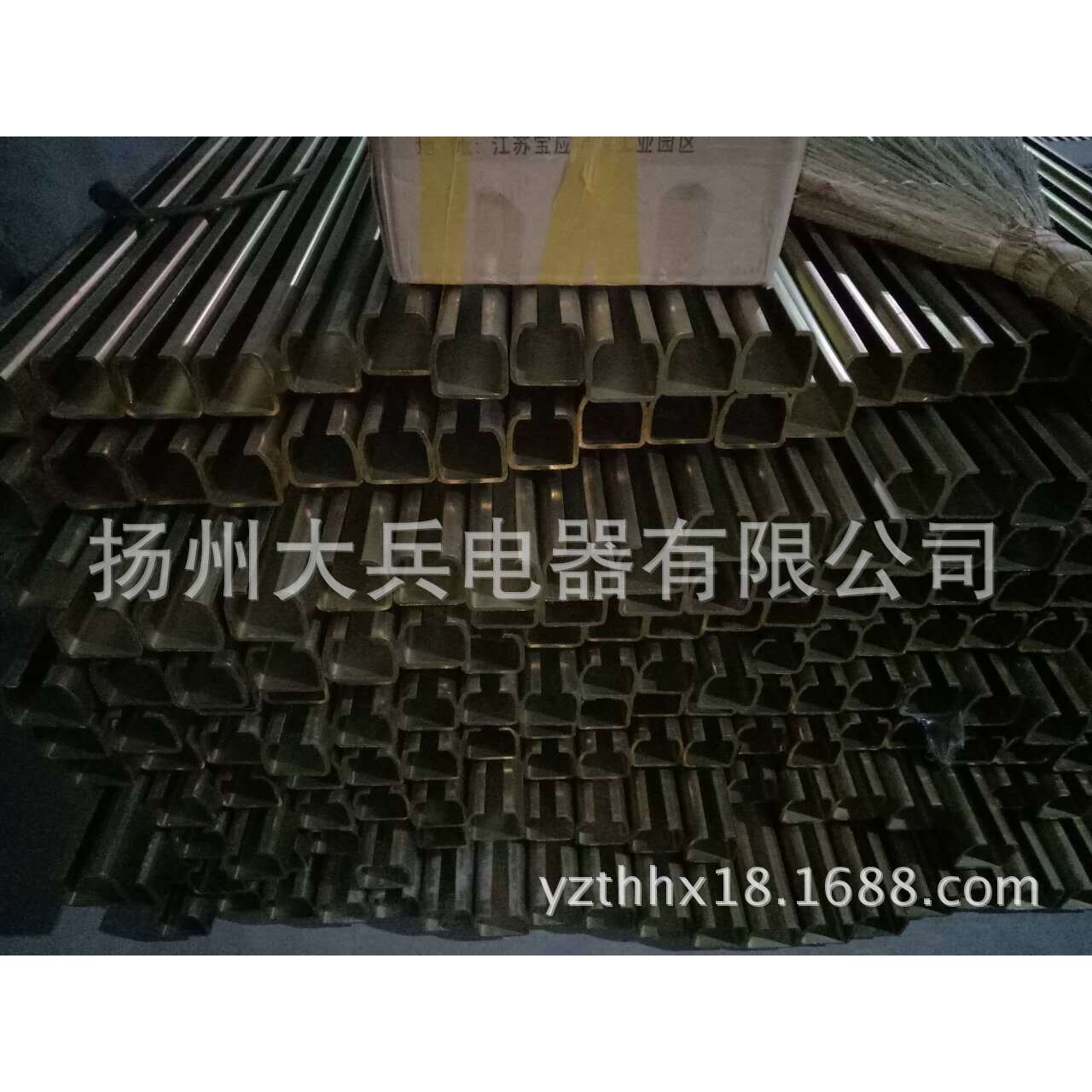 C型钢电缆滑线,加厚型电缆滑线导轨,镀锌移动电缆悬挂装置X5