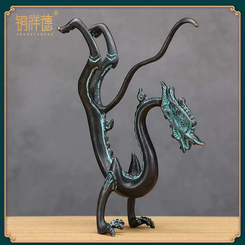 古青铜器唐代鎏金铜龙摆件纯铜立龙走龙古工艺品客厅装饰品
