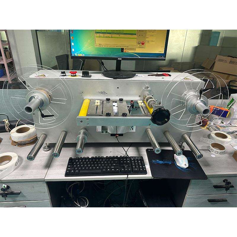 全自动NFC标签写磁机rfid白卡数据批量写卡设备读卡写入一体机子
