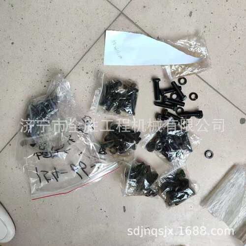 D65P-12推土机十字轴 154-66-12100推土机万向节14X-27-00110