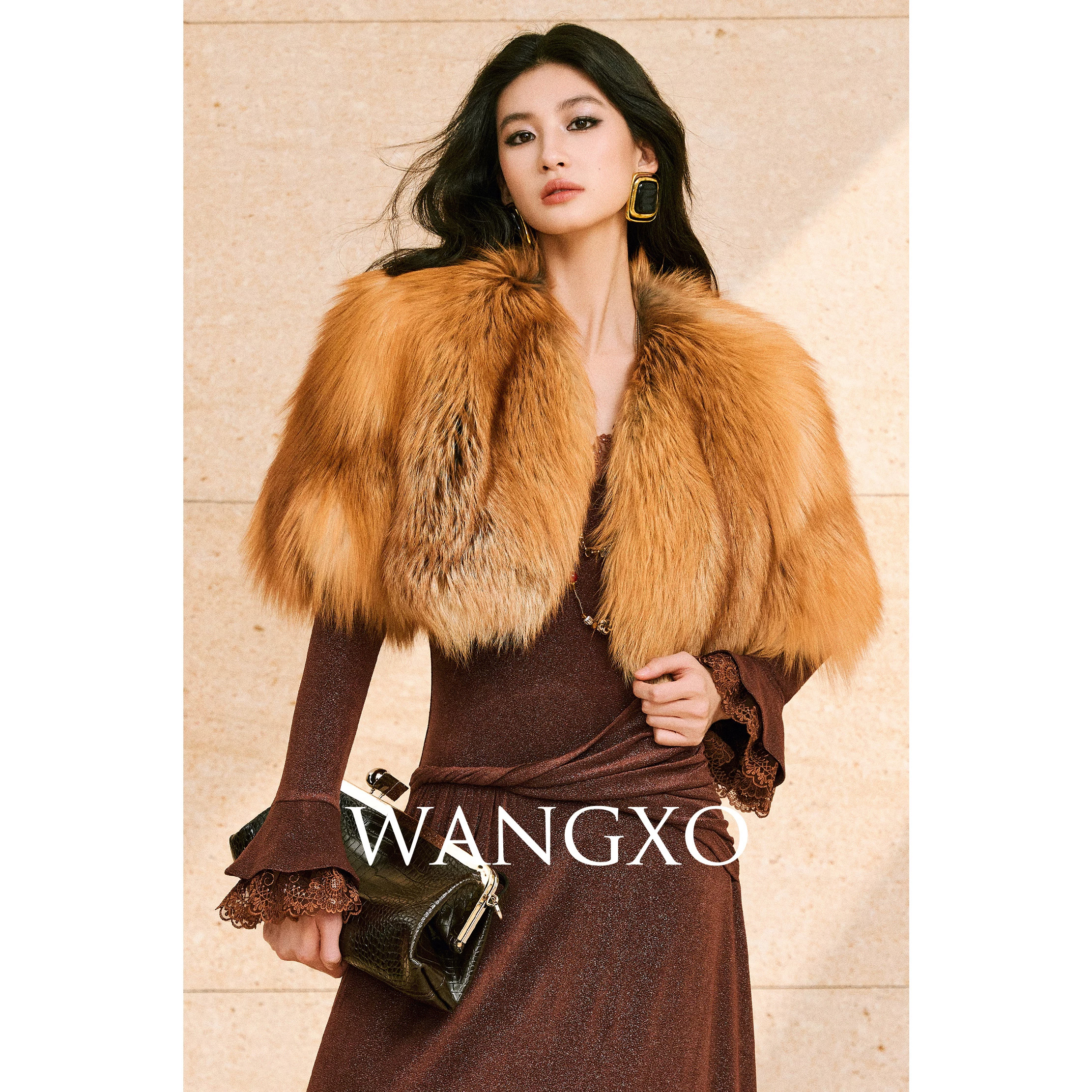 WANGXO|臻品力献|原生态100红狐环保鞣制|斗篷式披肩皮草外套