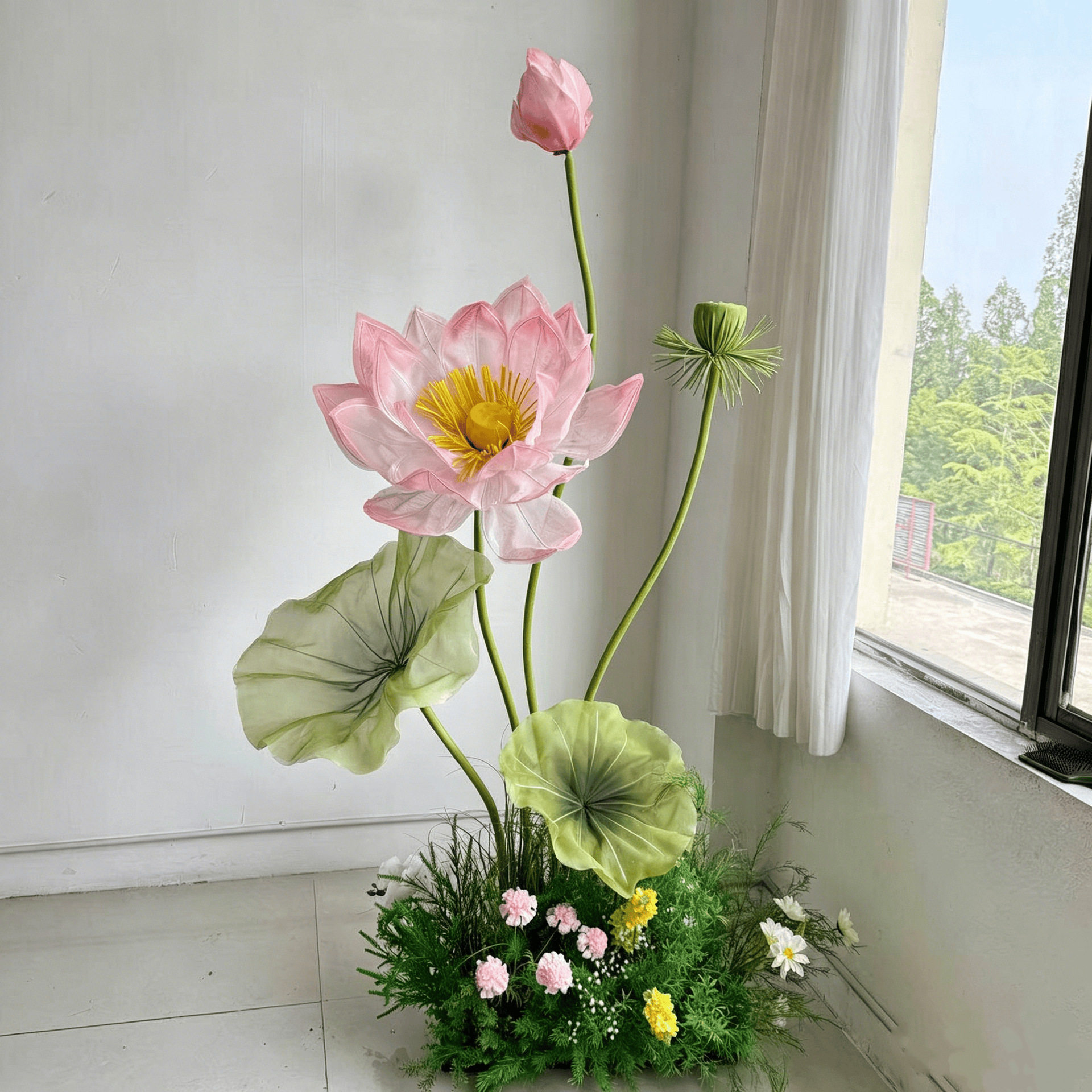 夏天美陈大型室内仿真荷花荷叶真丝纸花商场景区酒店氛围装饰布置