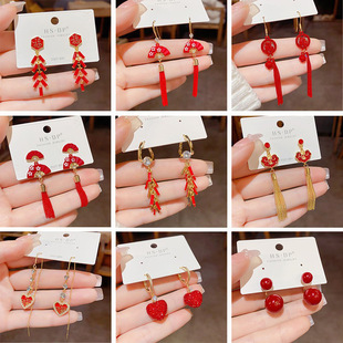 2025新年款时尚精致喜庆耳钉高级感红色系列时尚耳环珍珠气质耳饰