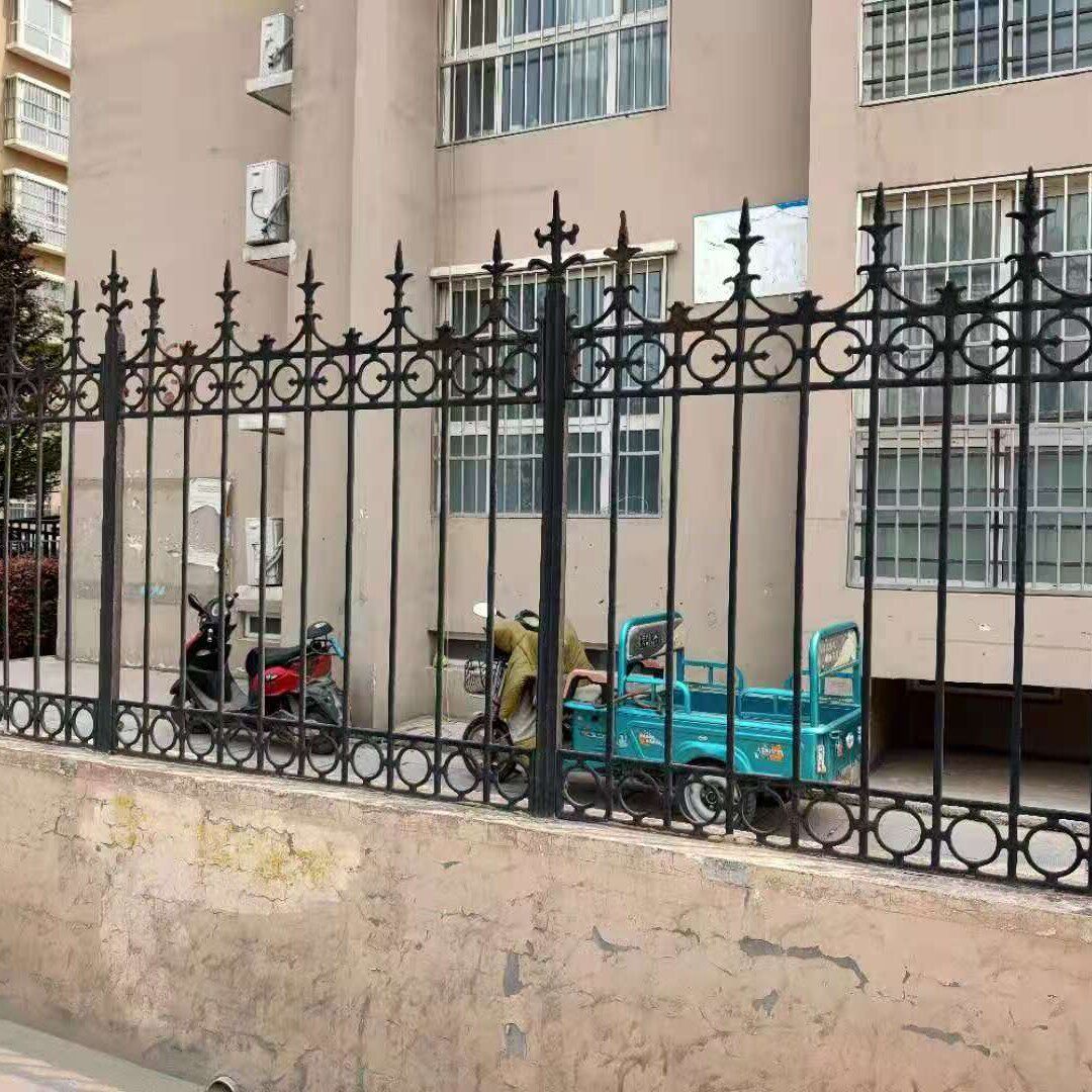 铁艺护栏围墙庭院护栏小区学校别墅铸铁围栏厂家直供围墙护栏