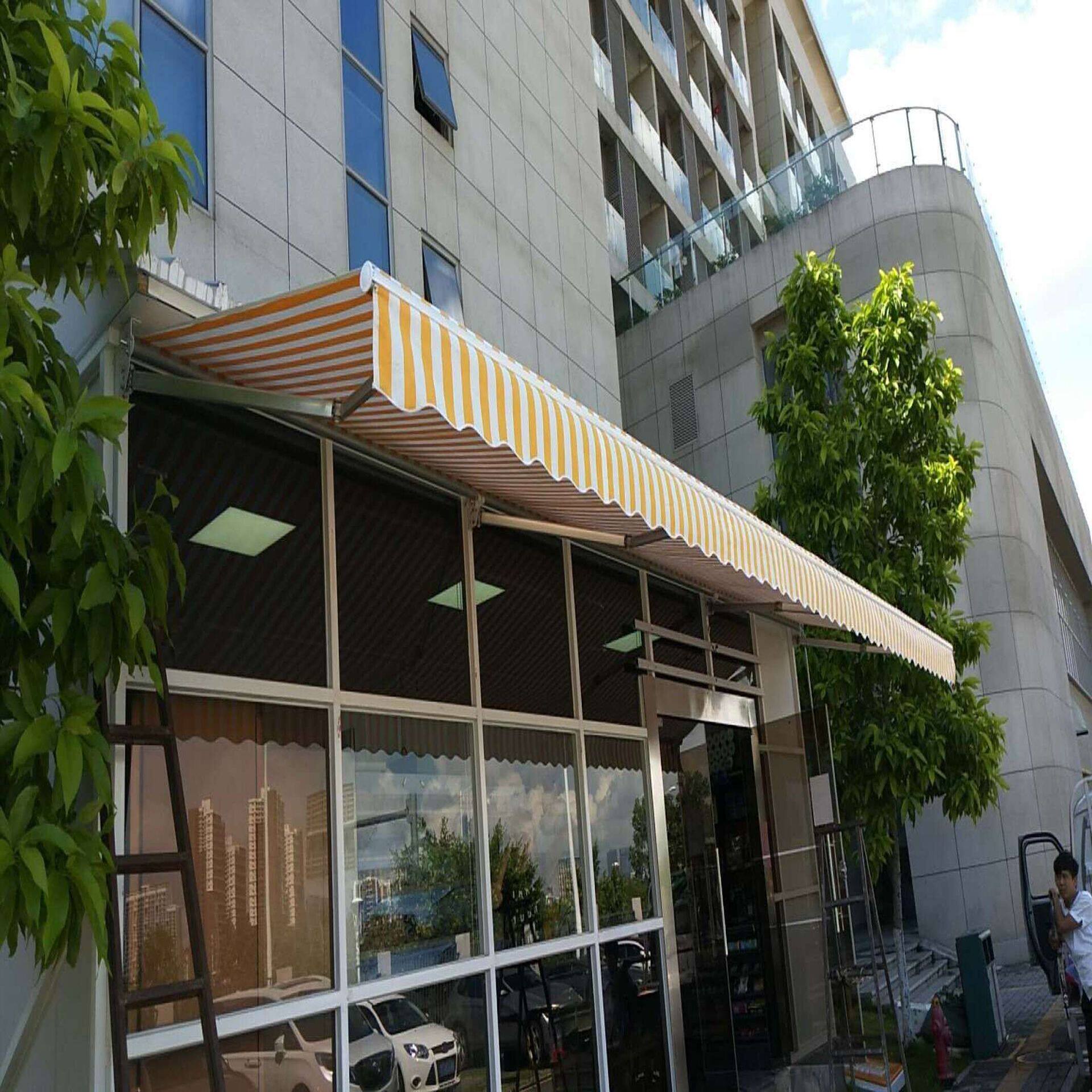 遮阳棚折叠伸缩式手摇电动收缩遮阳蓬篷布户外阳台庭院门面遮雨棚