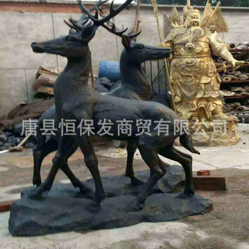 铸铜鹿生产厂家室外大型铜鹿雕塑花园景区铜鹿群摆件制作纯铜鹿