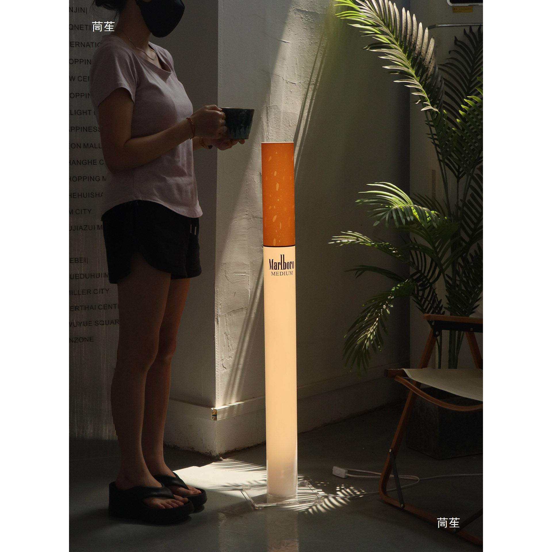 创意圆柱亚克力灯箱摆件网红店打卡装置发光广告牌装饰落地灯