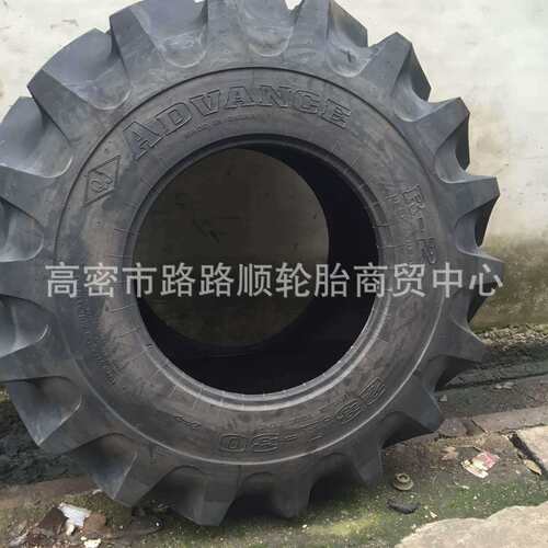徐州甲牌拖拉机人字轮胎23.1-30 23.1-26R-2半高花轮胎