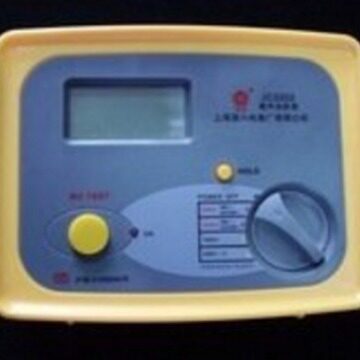 JC3200系列数字绝缘电阻表