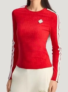 阿迪达斯女马年新年款红色舒适棉质修身款运动休闲长袖t恤 KW4676