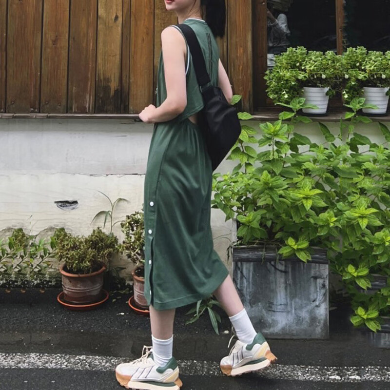 ADIDAS阿迪达斯NEO夏季女子运动宽松休闲舒适透气百搭圆领连衣裙