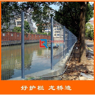 黄石镀锌钢丝网/黄石钢丝网围墙/黄石喷塑钢丝网/龙桥护栏生产厂