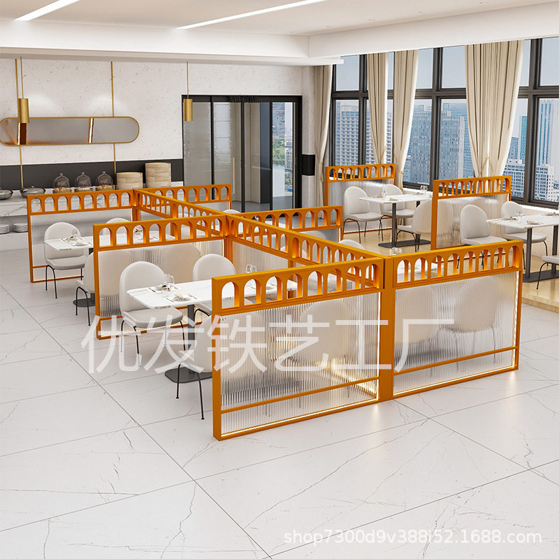 网红餐饮玻璃隔断装饰火锅店卡座围栏遮挡烤肉店矮屏风铁艺矮隔断