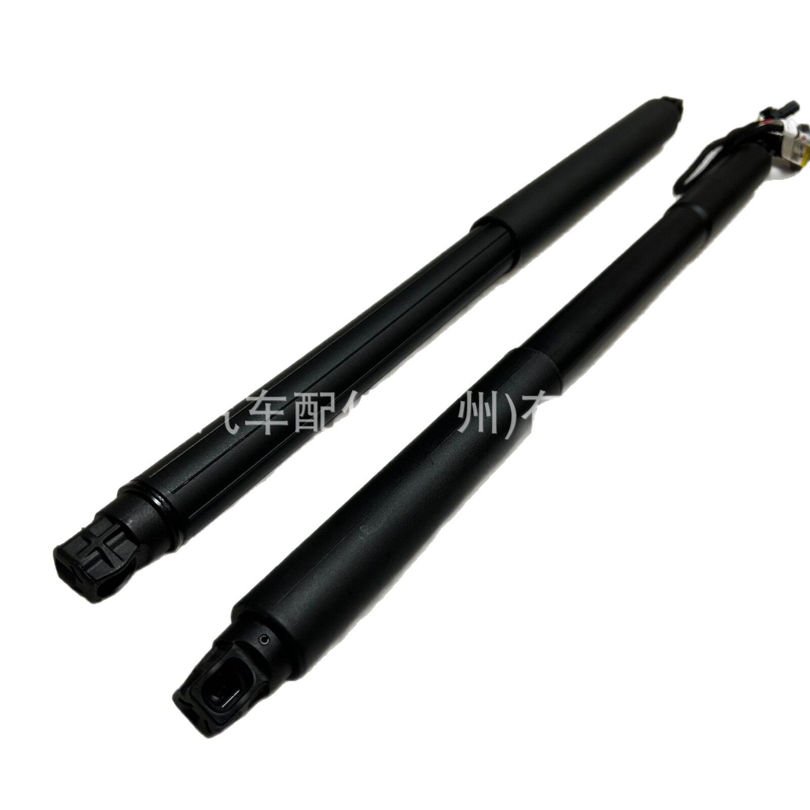 凯迪拉克XT5电动尾门液压撑杆
