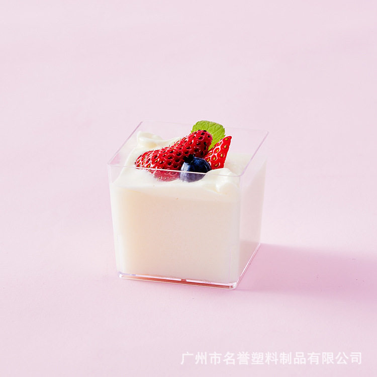 名誉批发塑料甜点杯带盖勺子120ml方形派对服务杯用于布丁冰淇淋