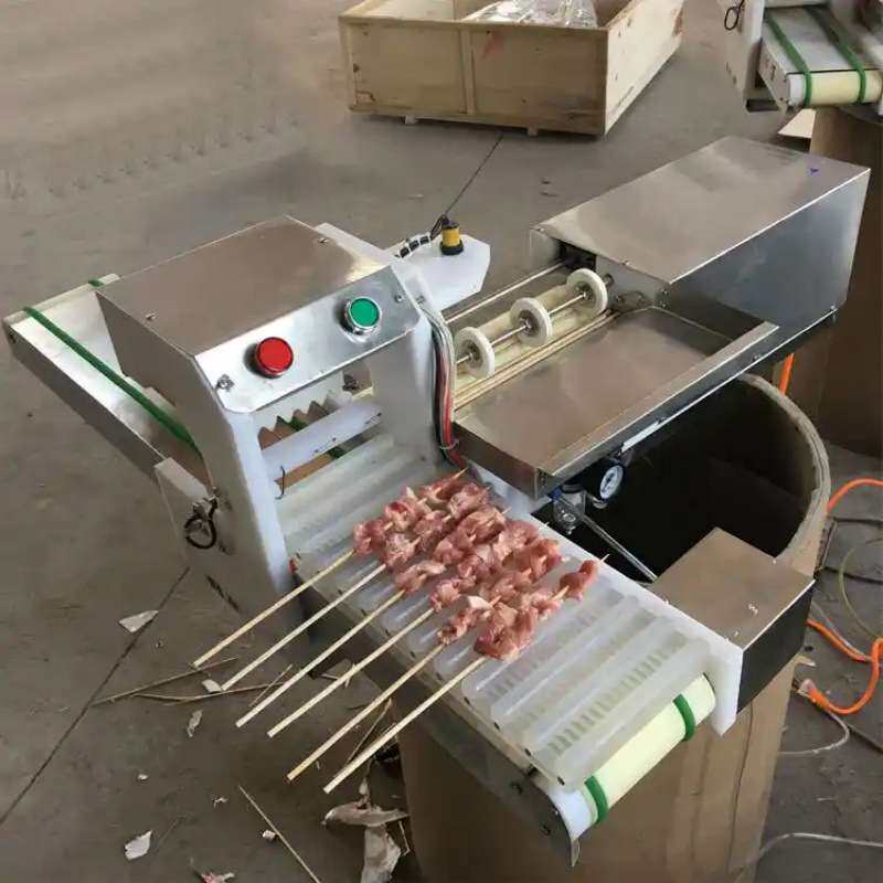 羊肉串穿串机 全自动商用小型羊肉串机 烧烤肉串鱿鱼穿肉串机器