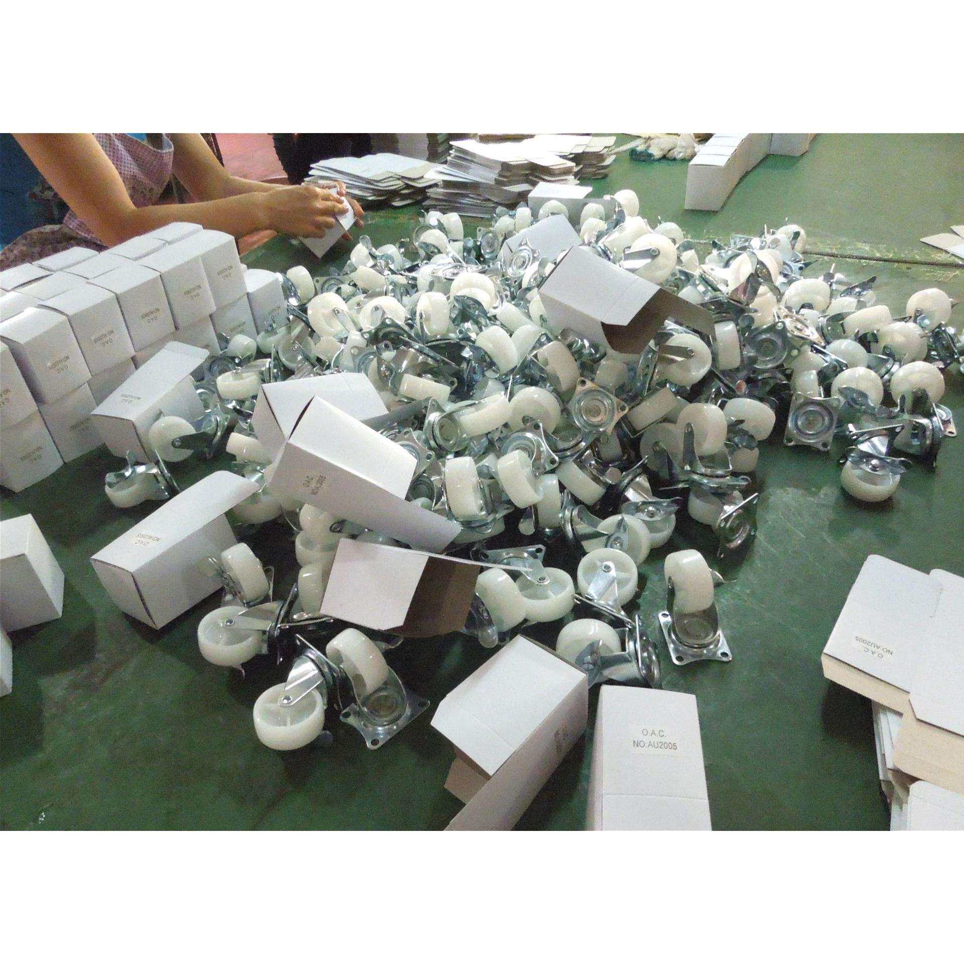 工业家具脚轮轻型PP轮万向刹车脚轮1寸1.25寸1.5寸2寸2.5寸3寸轮