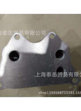 A4LQ5新帕萨特途观迈腾机油散热器机油冷却器，06J117021