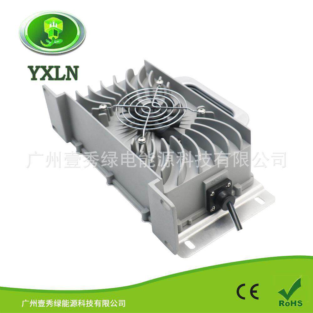 防水12V30A房车电池充电器14.6V30A磷酸铁锂12V30A锂电铅酸充电器