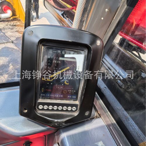 三一 25/80 吨，可完成建筑构件吊装施工