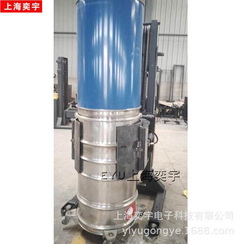 500公斤小型电动抱车涂料拉缸翻转卷膜搬运夹包机前叉式包夹叉车