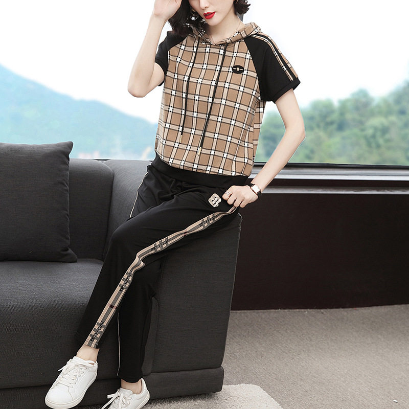 2026新款运动套装女夏装中年洋气减龄年轻妈妈短袖卫衣休闲两