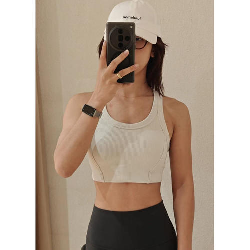 露露乐蒙带胸垫女款瑜伽背心