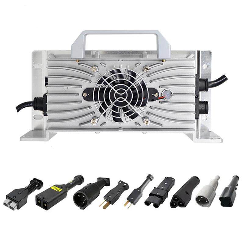 汽车电瓶充电器12V20A24V30A储能电源充电器车载防水大功率充电机