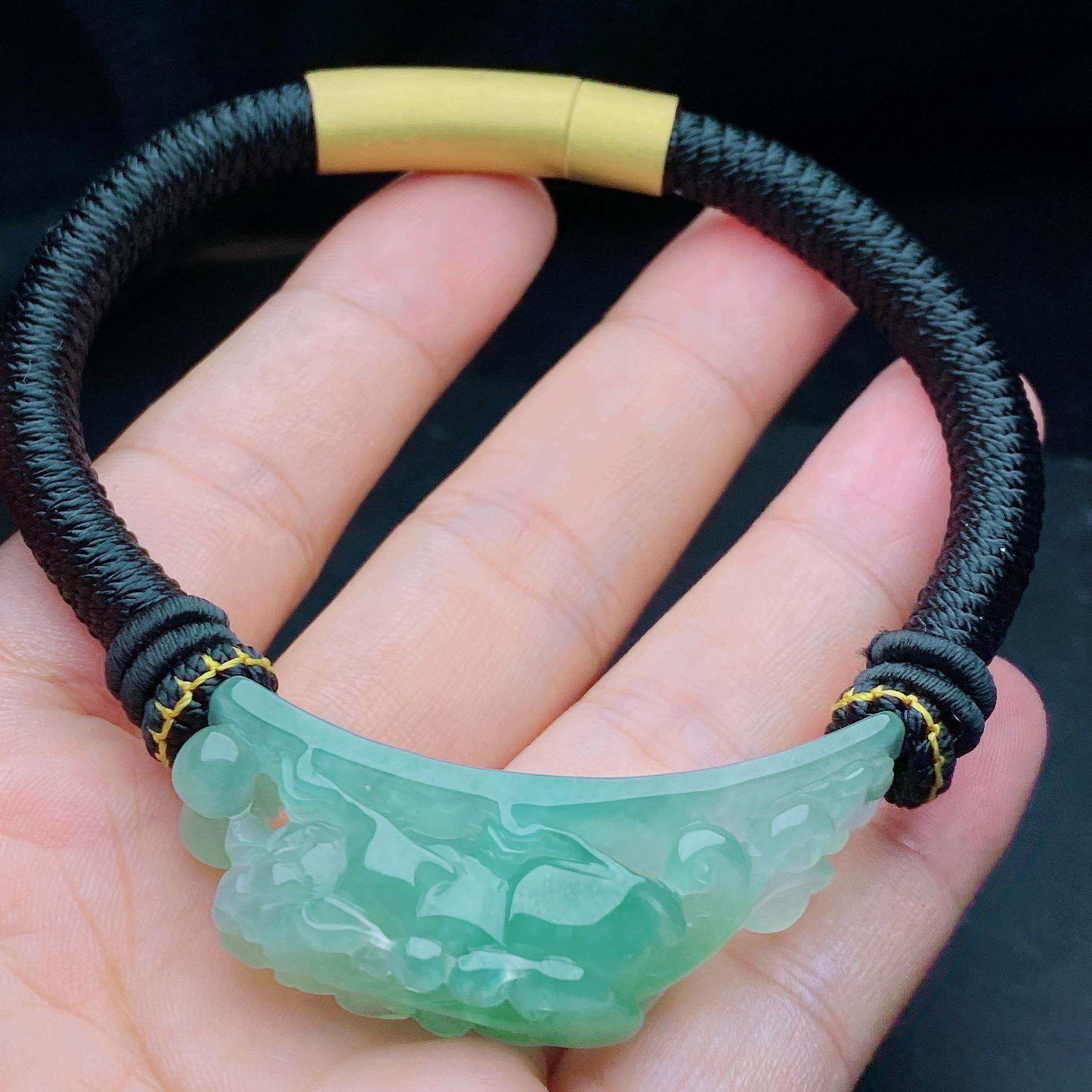 缅甸天然翡翠a货冰飘花貔貅手牌男女款zp，尺寸：45.4-12.5-14mm