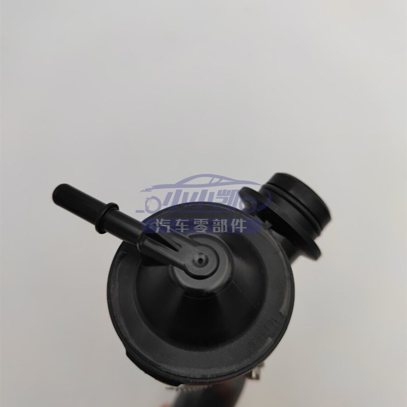 适配凯迪拉克CT6 3.0T涡轮增压器空气旁通阀 涡轮增压旁通阀接头