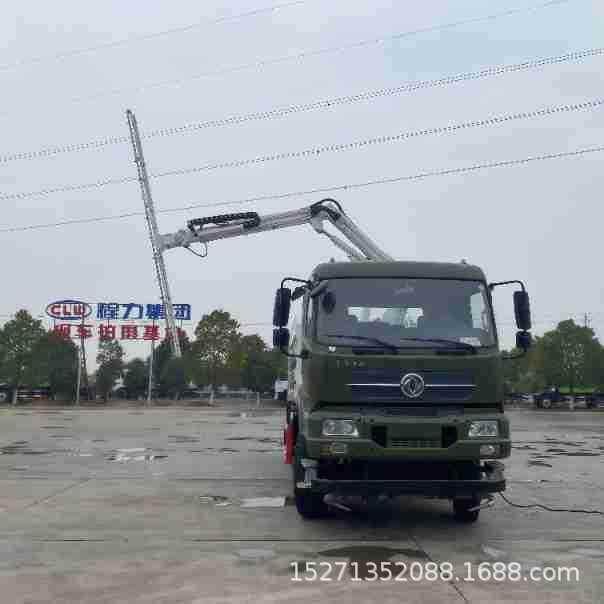 东风光伏板清洗车 全自动多功能墙面太阳板 高压冲洗车工作效率高